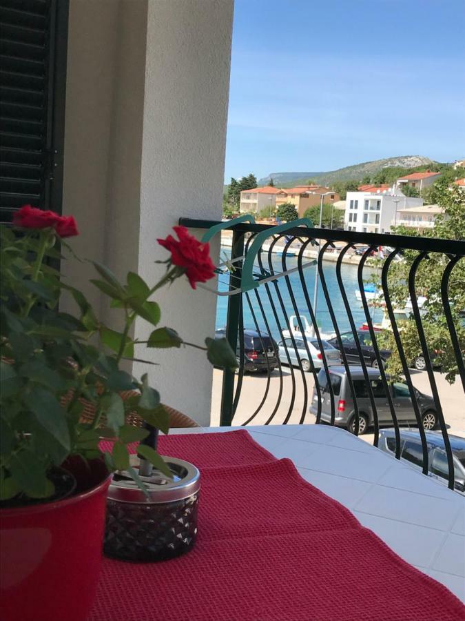 Apartments Porat Novi Vinodolski Ngoại thất bức ảnh