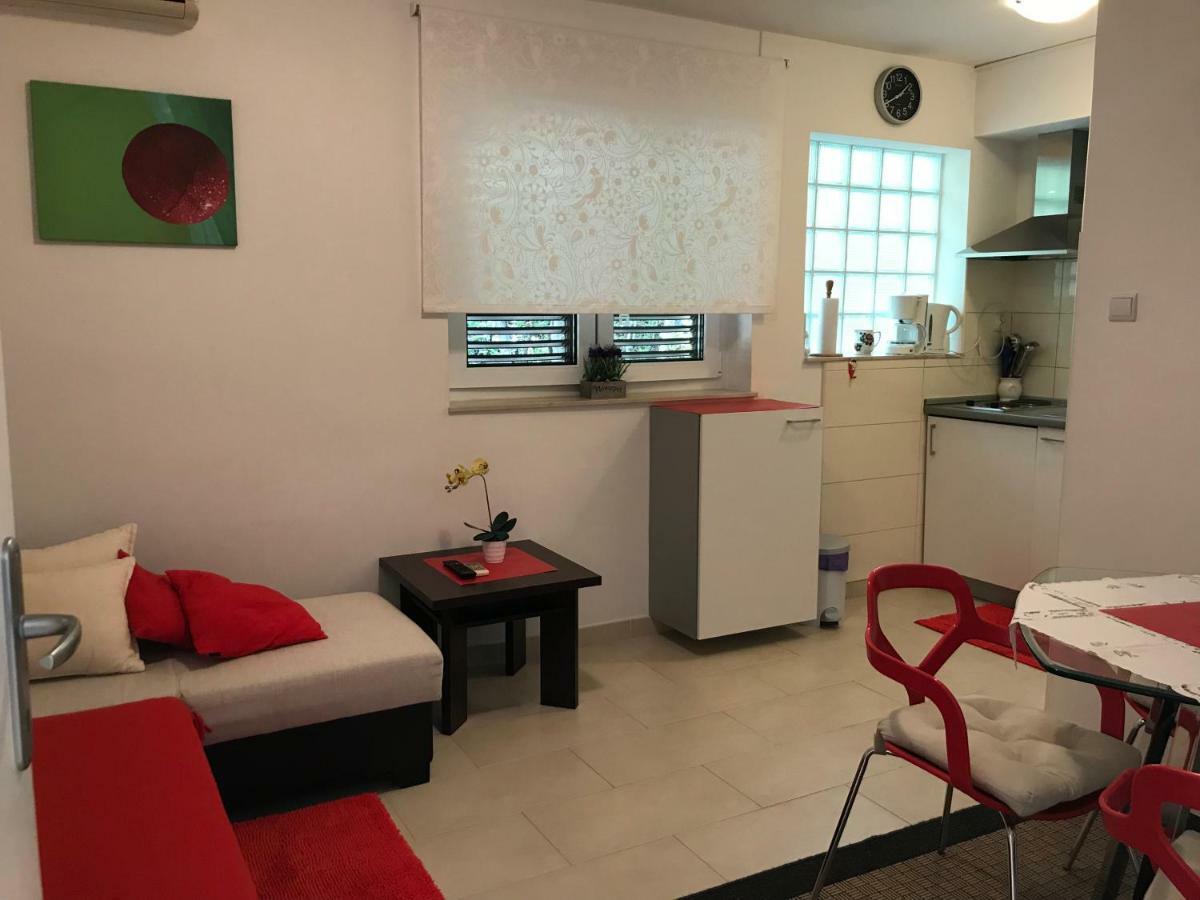 Apartments Porat Novi Vinodolski Ngoại thất bức ảnh